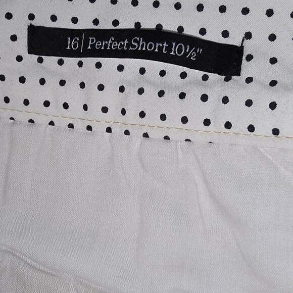 Talbots The Perfect‎ 10.5 Shorts Khaki Chic Beige Bermuda Shorts Plus Size 16 - Picture 6 of 7